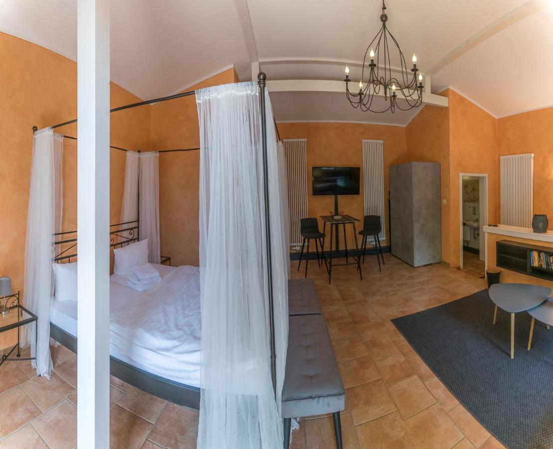 Albergo-Toscana باد سشاندو المظهر الخارجي الصورة