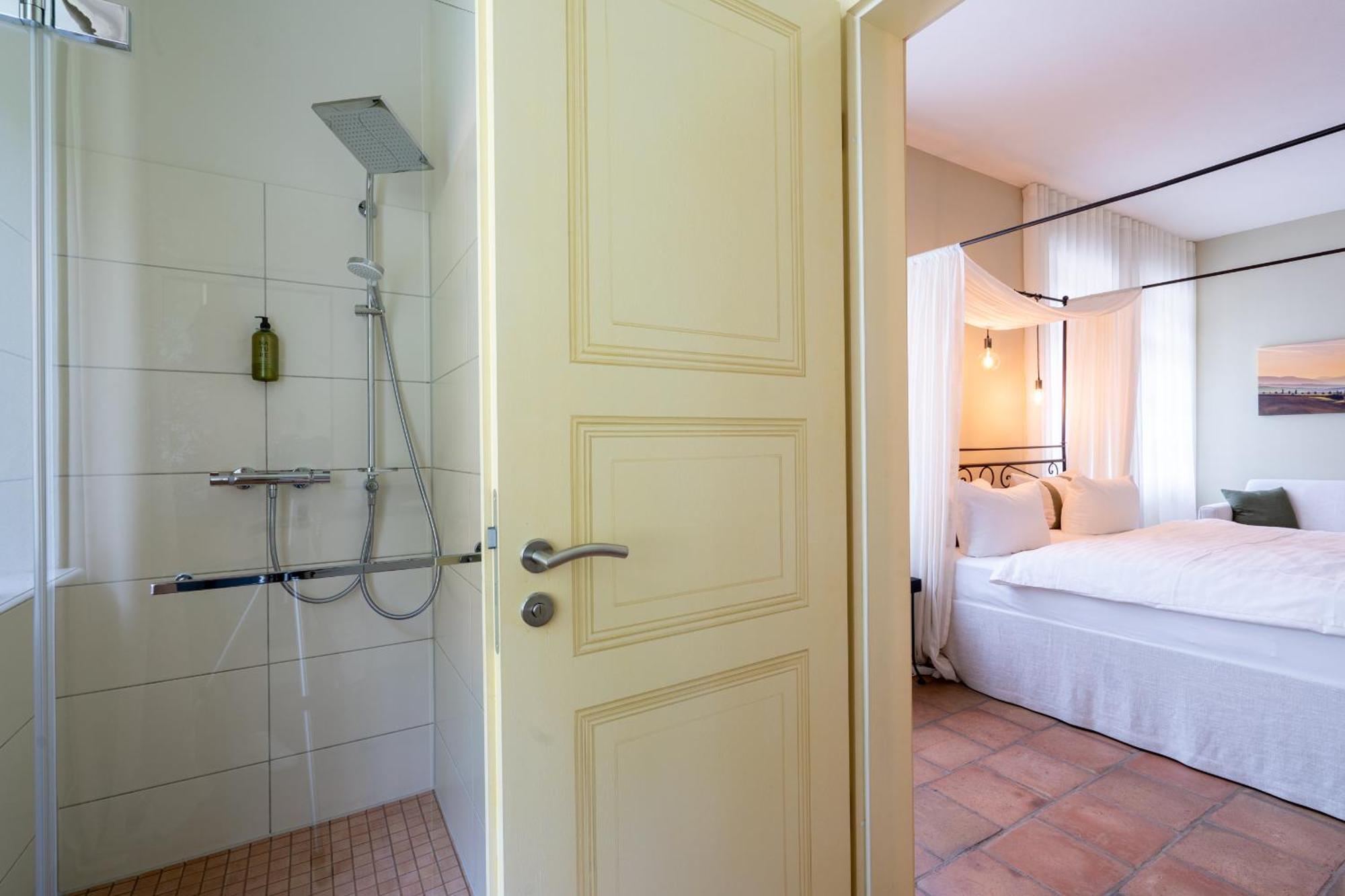 Albergo-Toscana باد سشاندو المظهر الخارجي الصورة