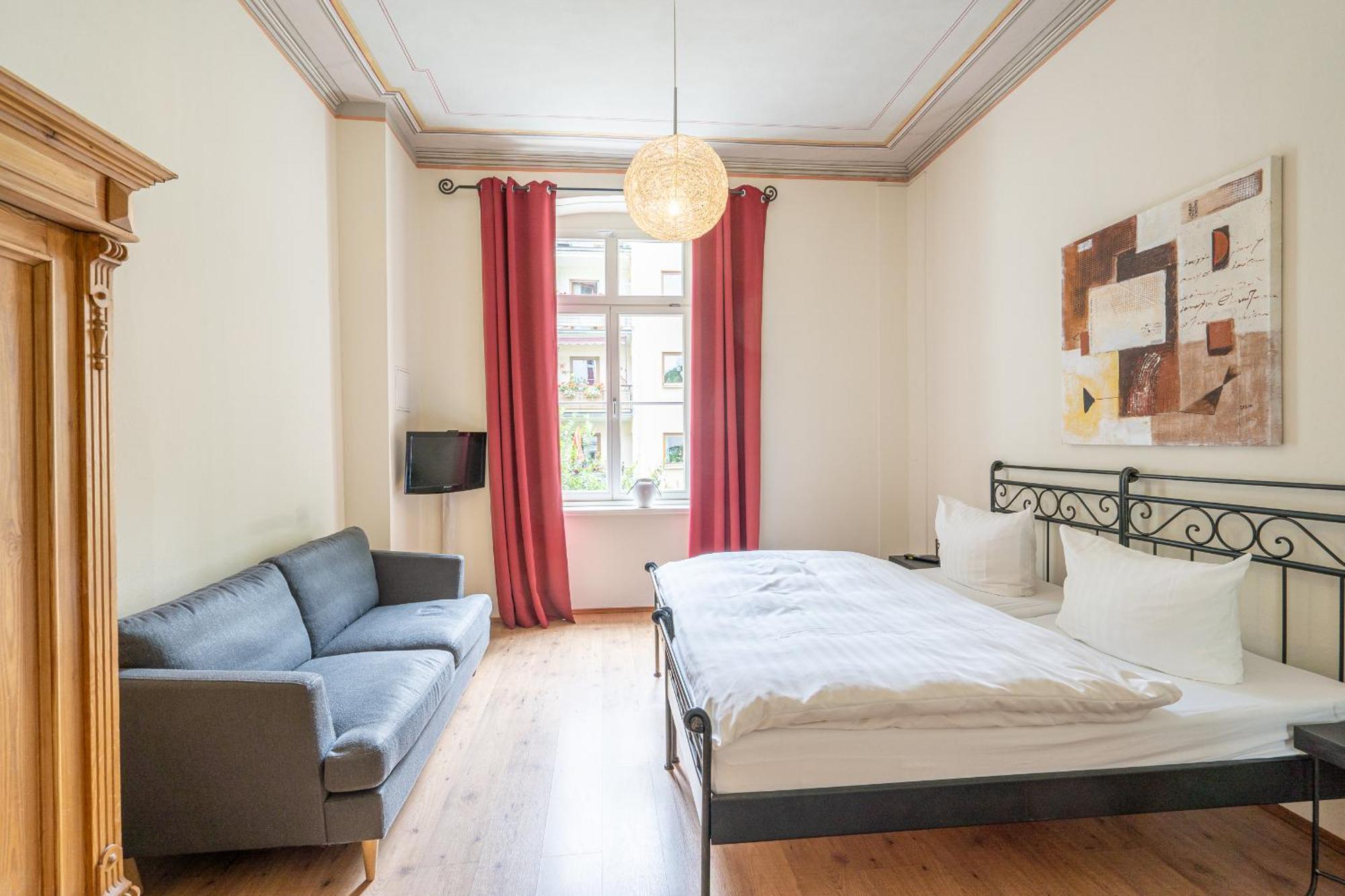 Albergo-Toscana باد سشاندو المظهر الخارجي الصورة